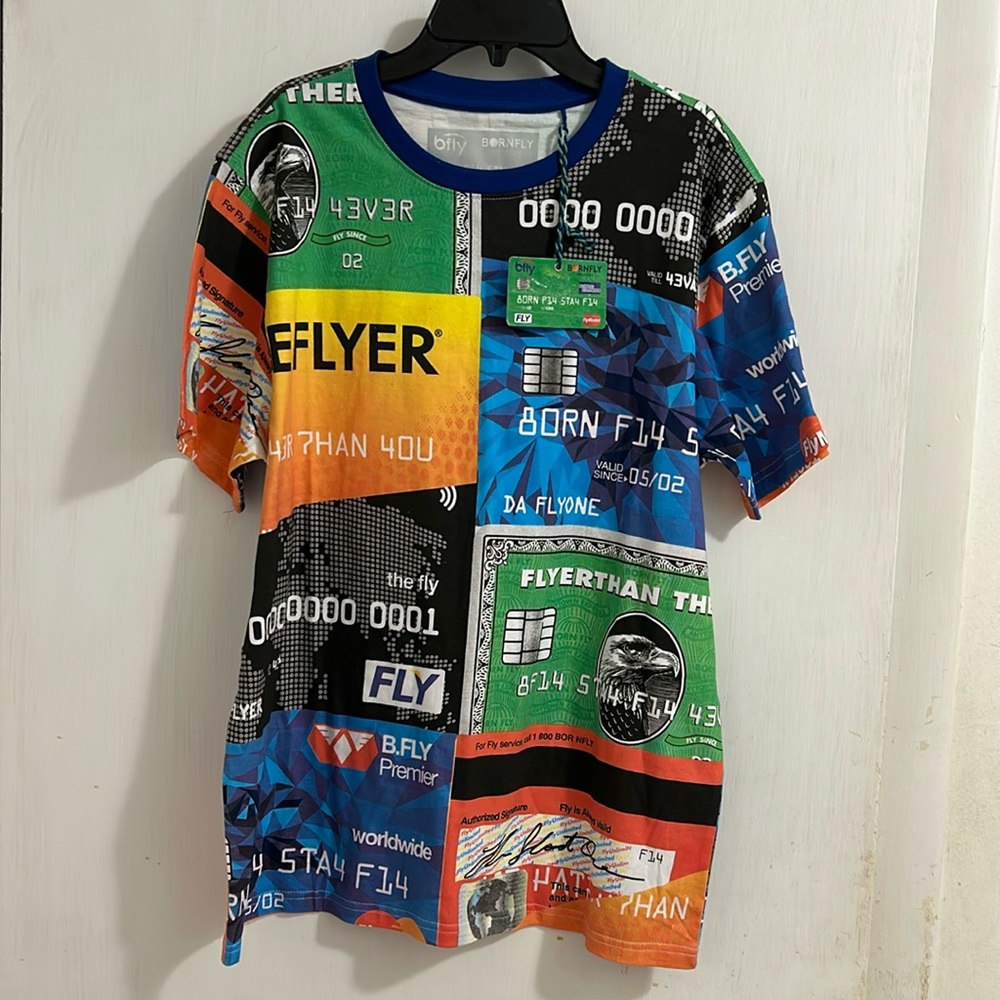 NWT Born Fly Men Street Cred Graphic Pattern  Short Sleeve T-shirt. Multicolor.